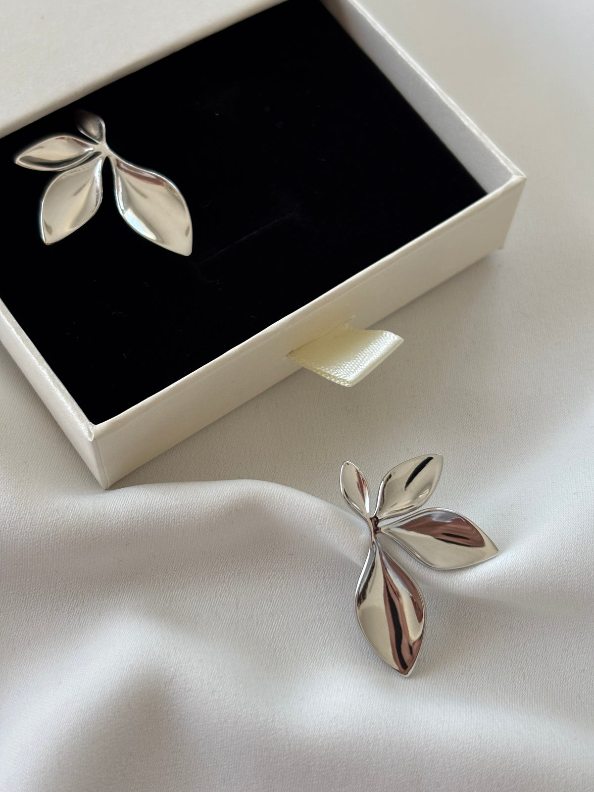 Orecchini NAYLA SILVER
