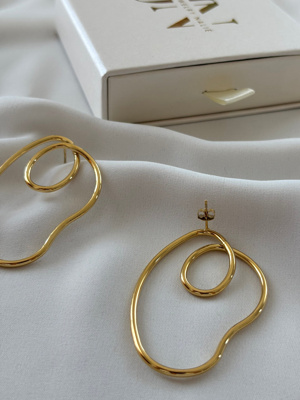 Orecchini LIORA GOLD