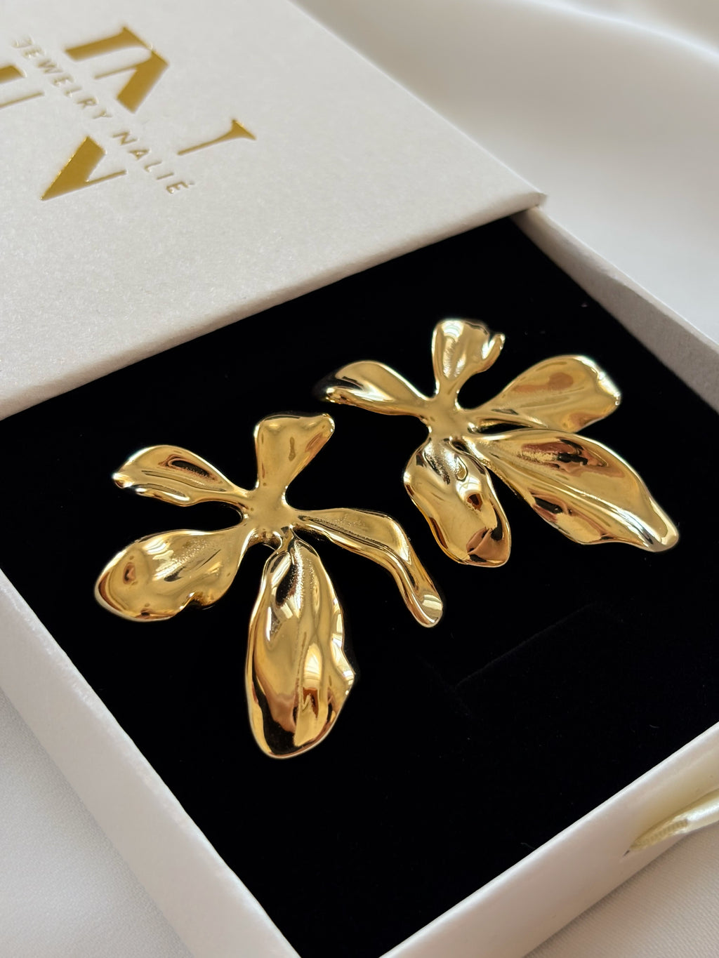Orecchini NAMI GOLD