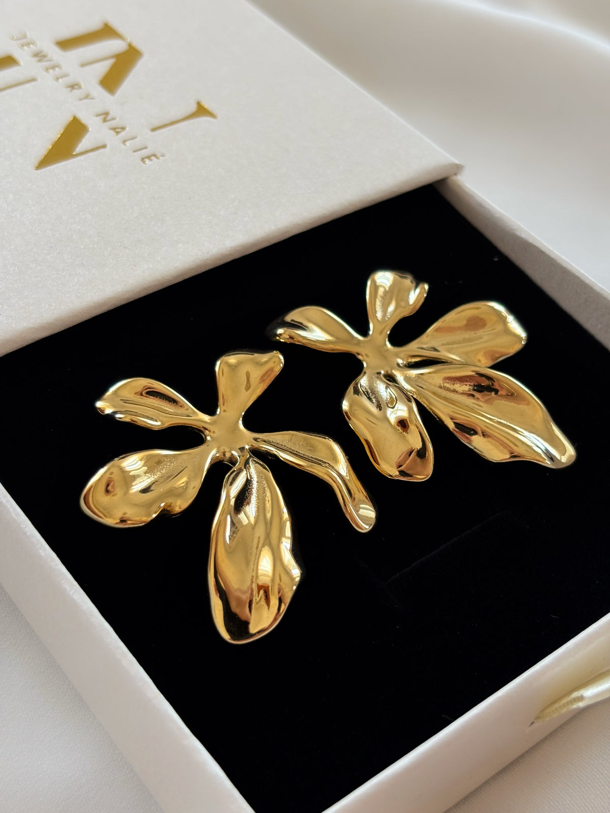 Orecchini NAMI GOLD