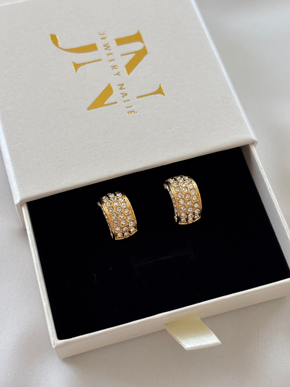 Orecchini PAVE